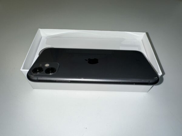 iPhone 11 128gb Black 5.JPG