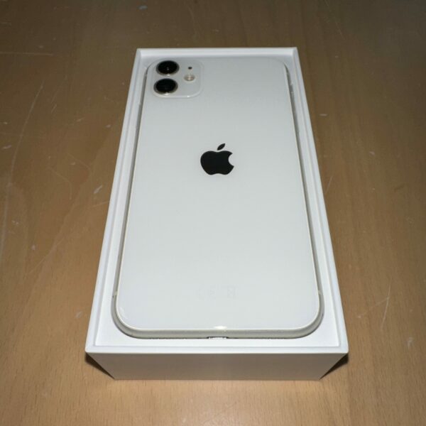 iPhone 11 White 64gb 1.JPG