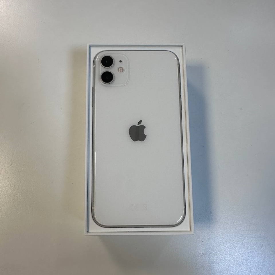 iPhone 11 64gb white 1.jpg